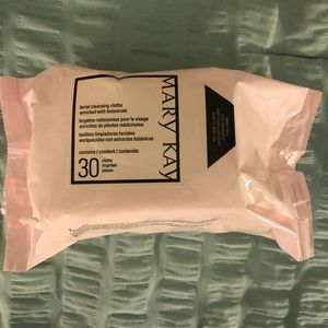 Mary Kay Makeup Remover Wipes